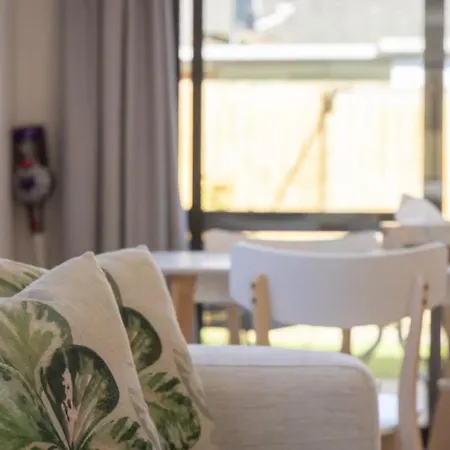 Discover A Brand New Apartment In Vibrant Chch Christchurch Exterior photo