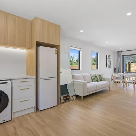 Discover A Brand New Apartment In Vibrant Chch Christchurch Exterior photo
